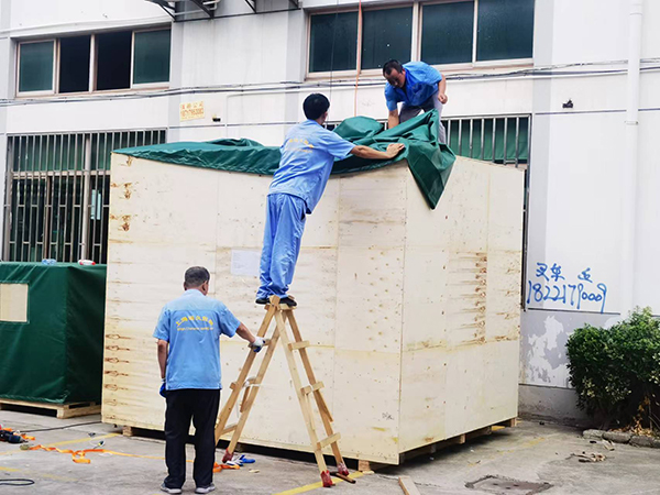 包裝木箱的設(shè)計考慮設(shè)備的運輸條件是非常重要的